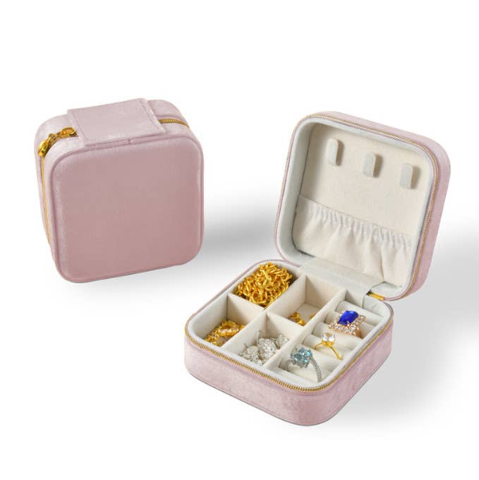 Velvet Squared Jewellery Case in Pink