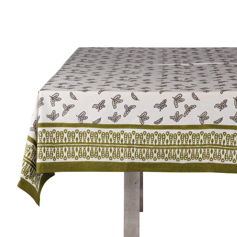 Putty Little Oak Leaf Tablecloth with Peridot Border