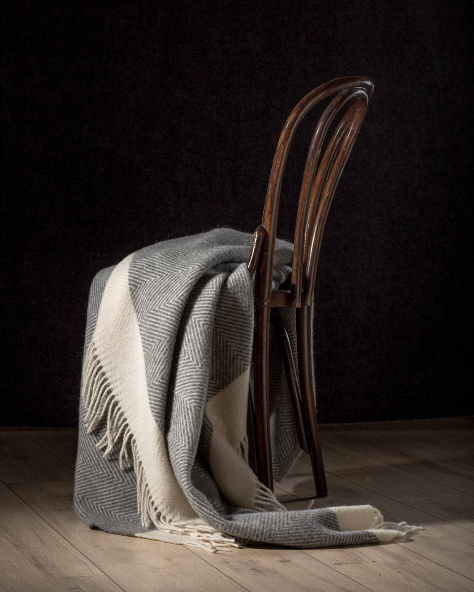 Wool throw blanket FLORENCE - gray