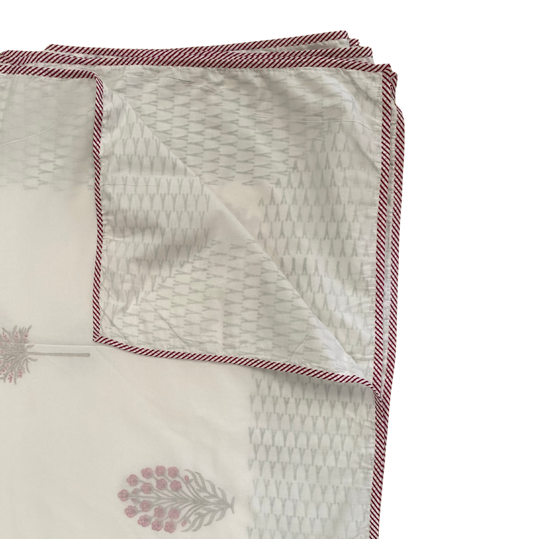 Dohar - Stemmed Pink Flowers - Single