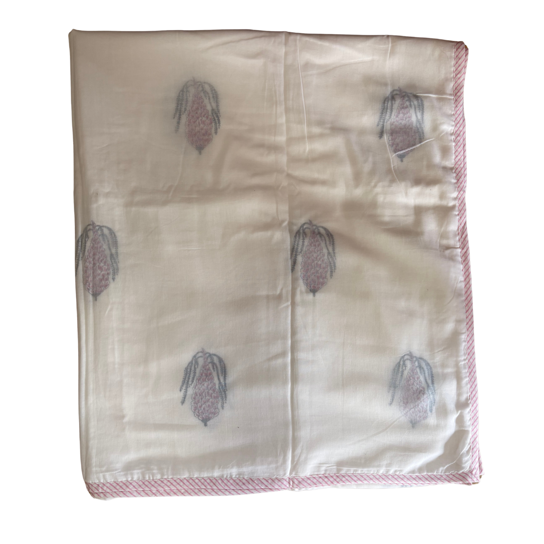 NEW IN | Raspberry Cone shape Flower with Baby Pink Stripe Trim | Single Dohar