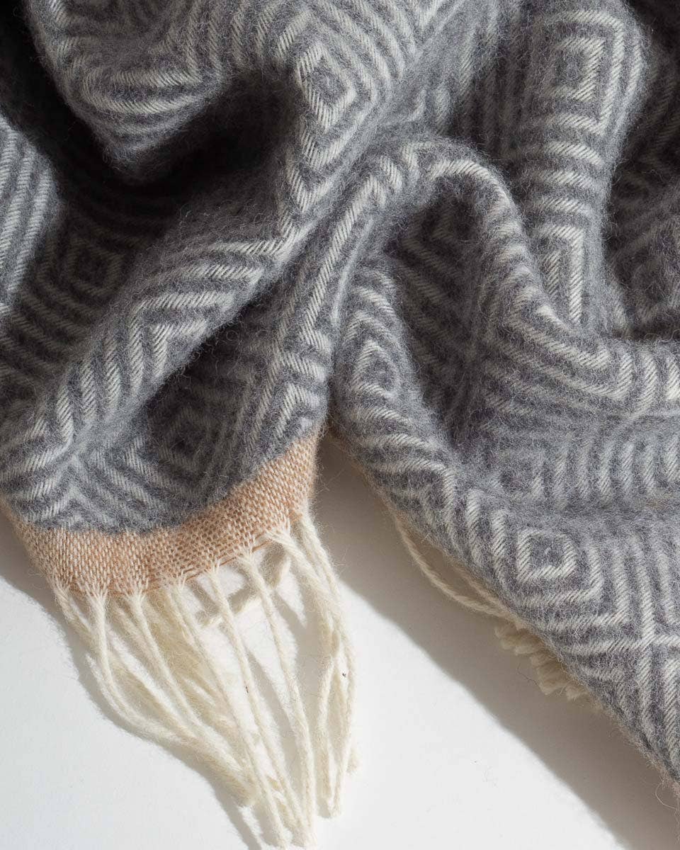Wool throw blanket VENEZIA Grey